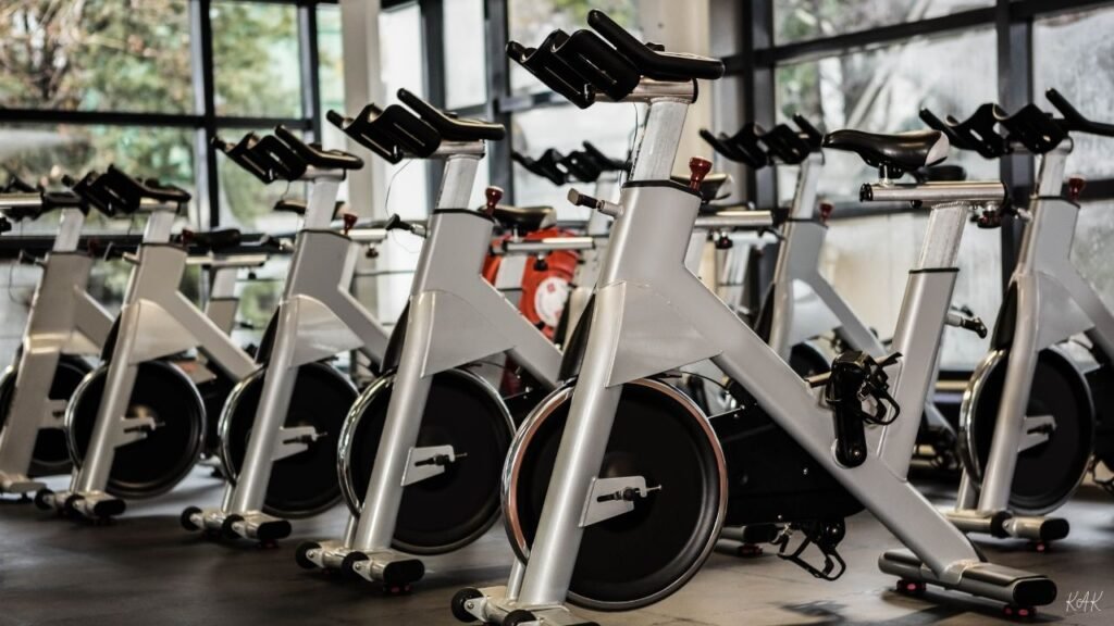 How to Choose the Right Spin Bike for Beginners?