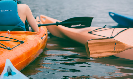 When to Use Canoe Vs Kayak