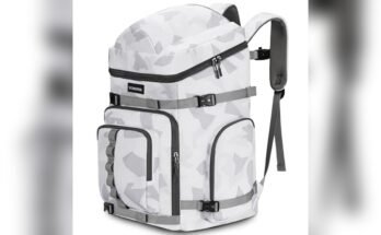 Best Backpack For Snowboarding
