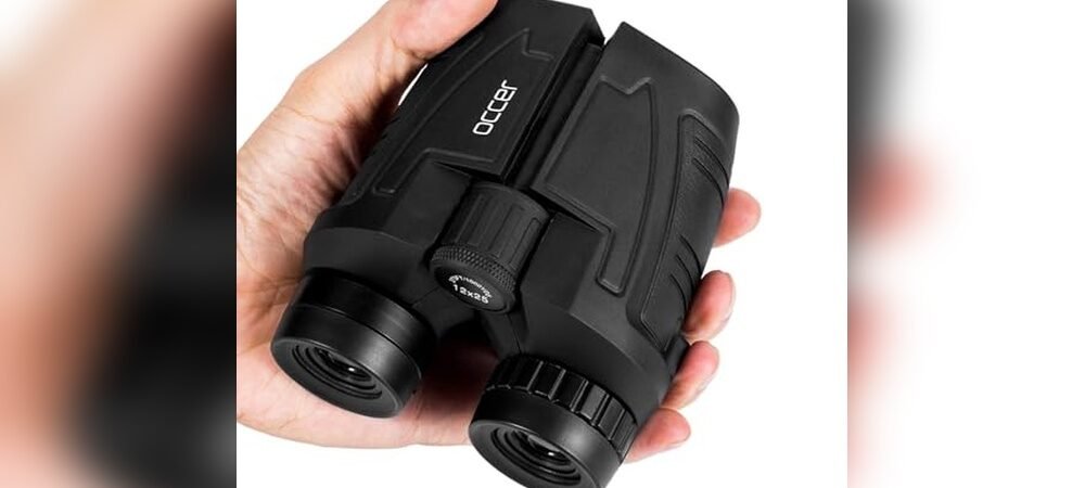 Best Binoculars For Backpacking