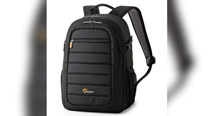 Best Camera Bag For Hiking