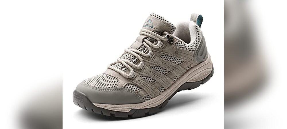 Best Lightweight Hiking Shoes For Women