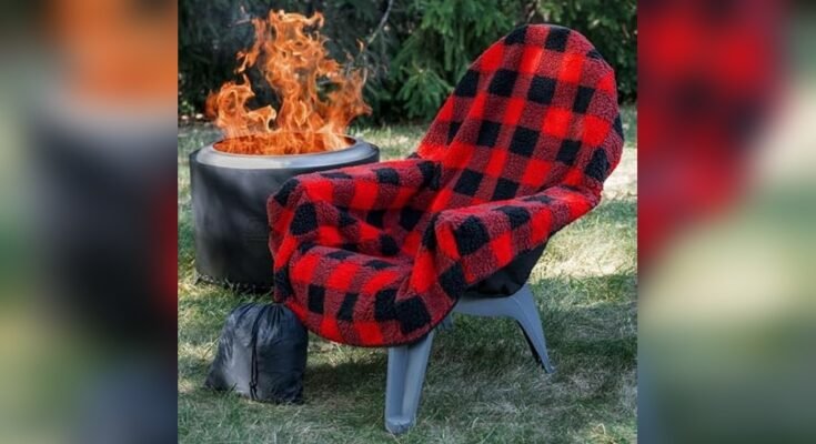 Best Outdoor Blankets For Warmth