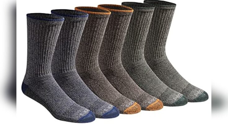 Best Socks For Backpacking
