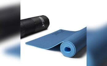 Best Yoga Mat for Hot Yoga