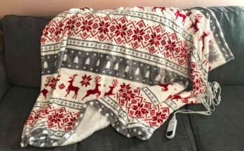Are Heated Blankets Safe For Elderly People?